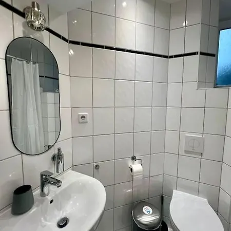 3 Personen Im Zentrum 베를린